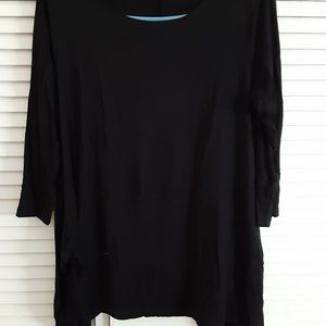 Oversized black jersey tunic.